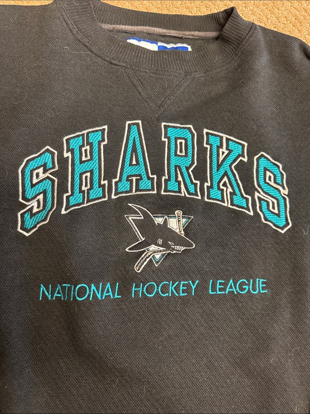 Vintage Retro San Jose Sharks Logo Athletic Black Crewneck - Picture 3 of 3